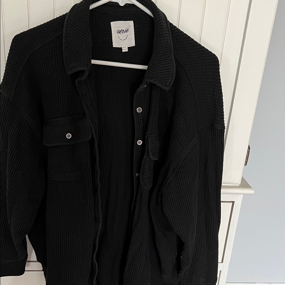 Aerie Black waffle knit Textured Button-Up Shirt size M